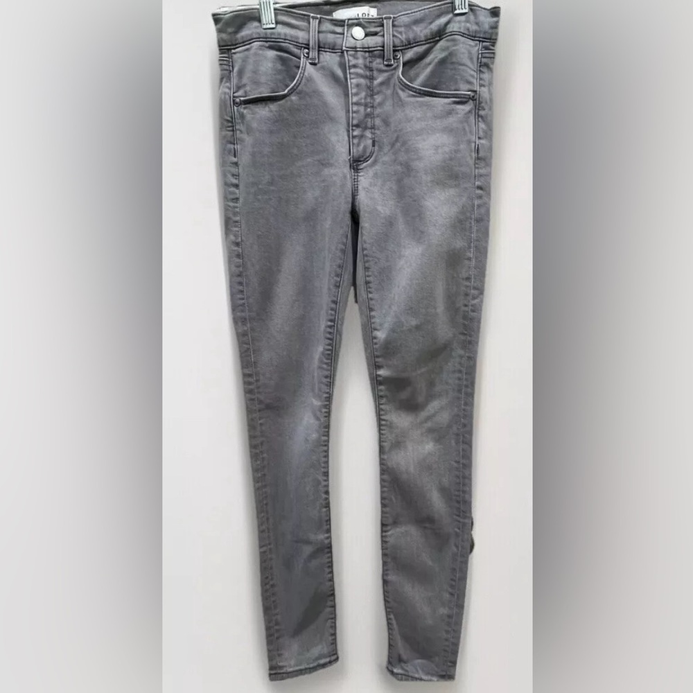 Made And Loved Loft Leggings Jeans Size 2 Waist: 26”